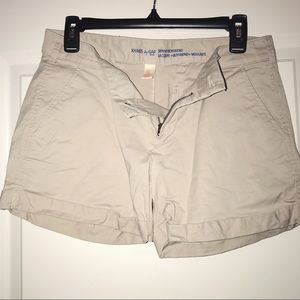 NWOT gap khakis